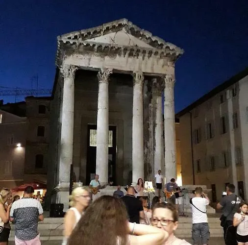 Διαμέρισμα Stella Πούλα